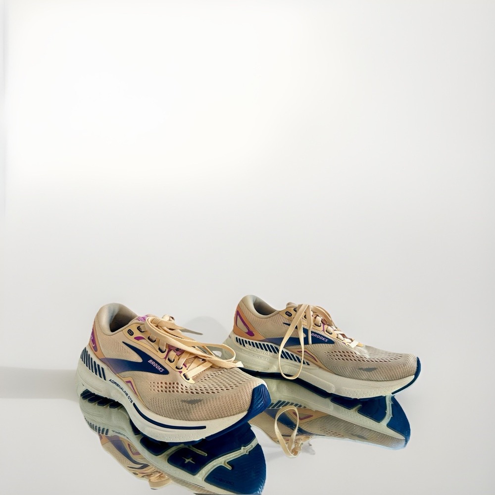 Brooks Adrenaline GTS‎ 23 'Apricot Blue Orchid' Womens Size 7.5 B - Picture 3 of 15